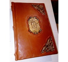 Подарочная книга "Масоны рожденные в крови"