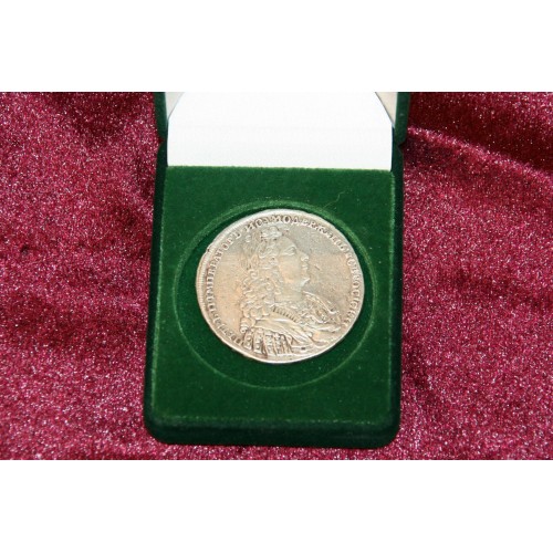 Подлинная антикварная монета "Петр II - Император и Самодержец Всероссийский"